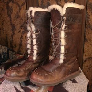 UGG Tularosa leather and shearling lace up boot